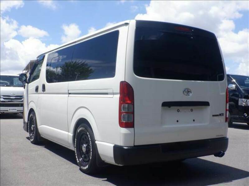 HIACE VAN-15