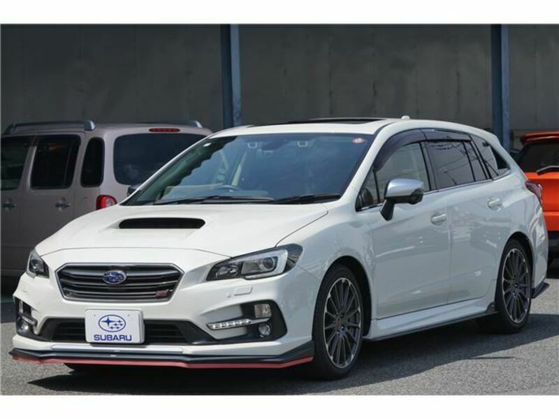 SUBARU　LEVORG