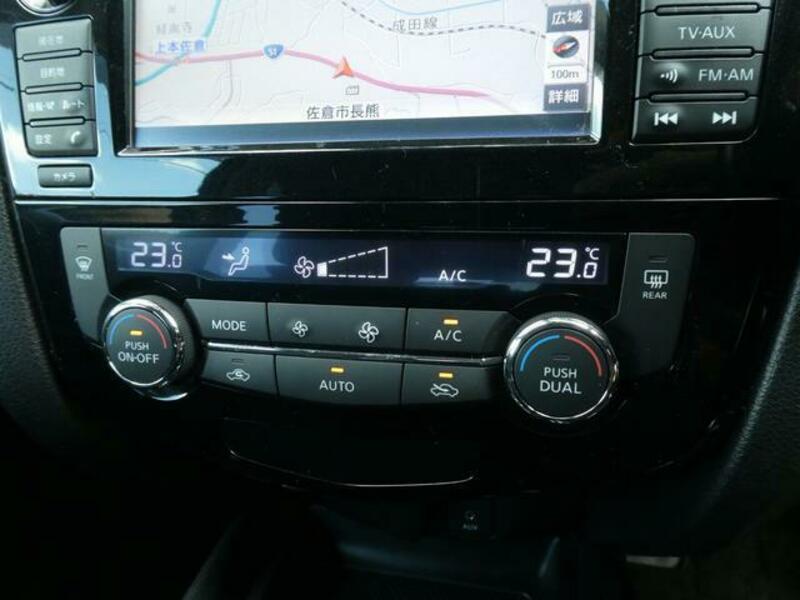 X-TRAIL-8
