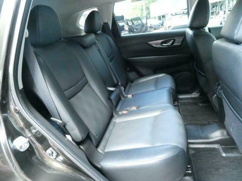 X-TRAIL-10