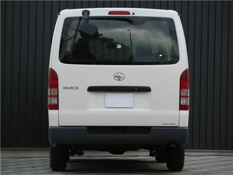 HIACE VAN-10