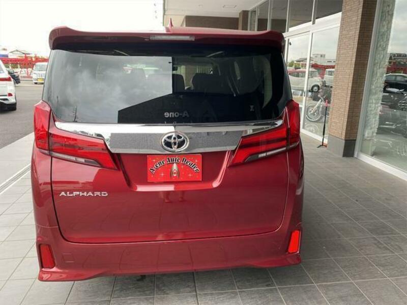 ALPHARD-12