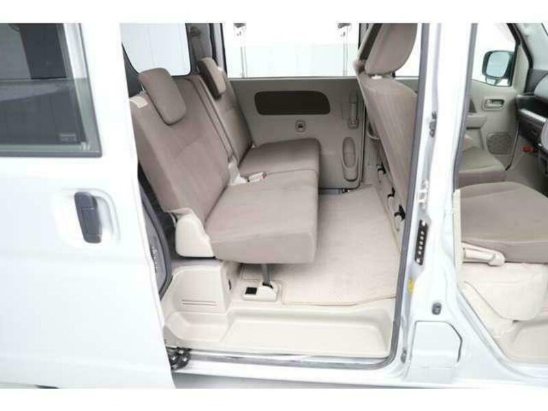 MINICAB VAN