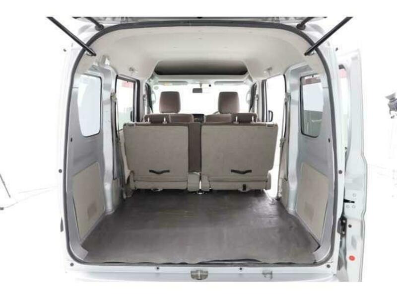 MINICAB VAN