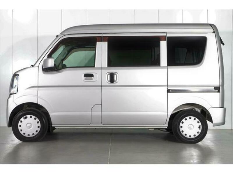 MINICAB VAN