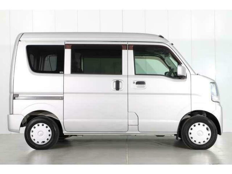 MINICAB VAN