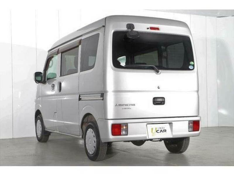 MINICAB VAN