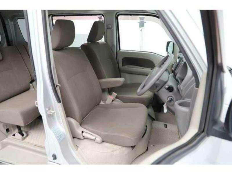 MINICAB VAN