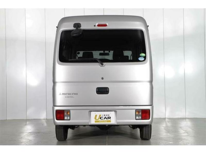 MINICAB VAN