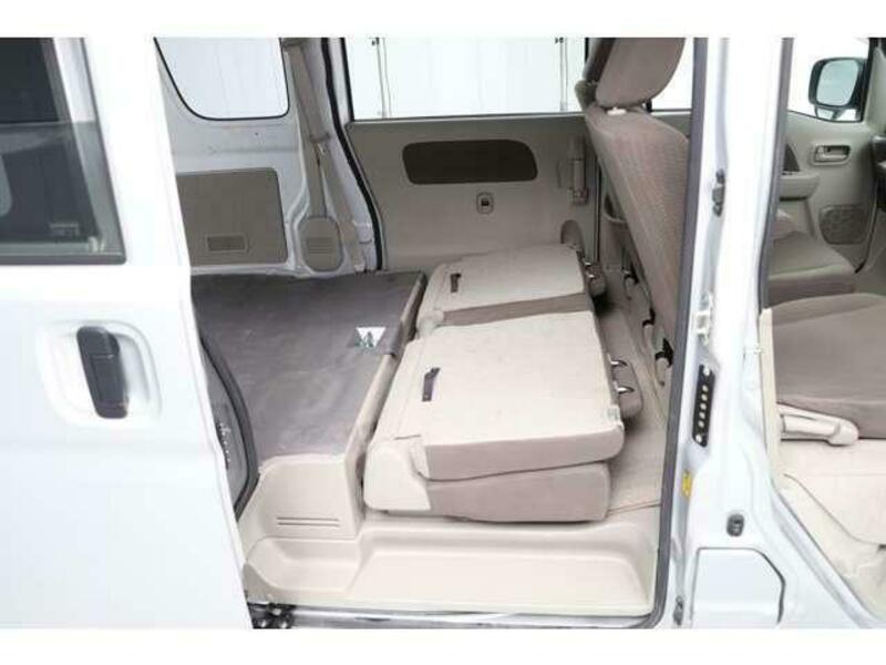 MINICAB VAN