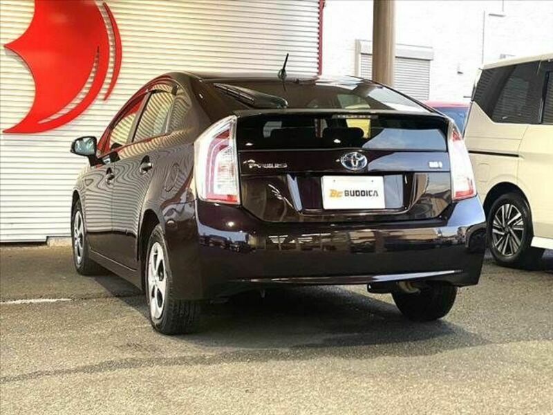 PRIUS-22