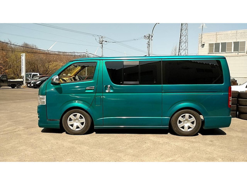 HIACE VAN-6