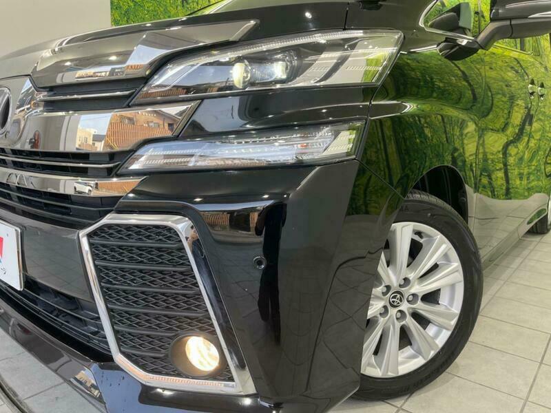 VELLFIRE-15