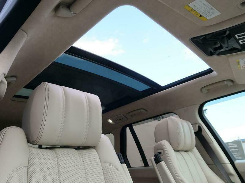 RANGE ROVER