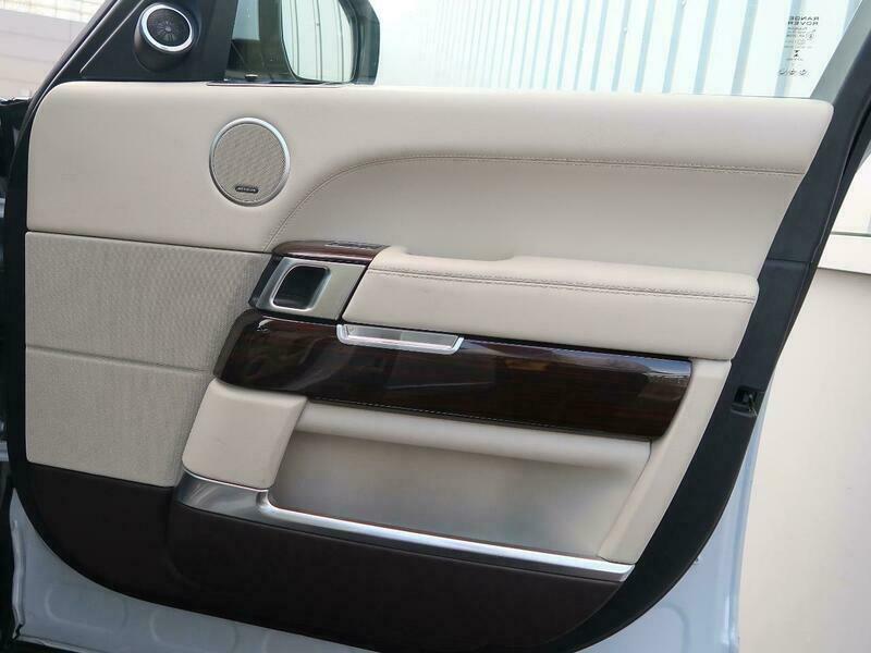 RANGE ROVER
