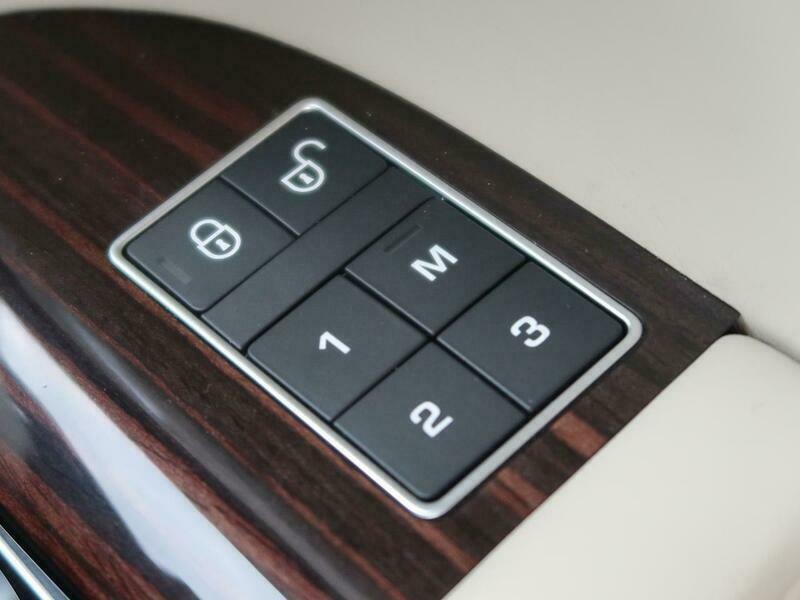 RANGE ROVER