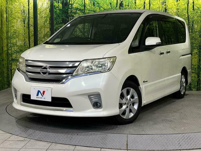 NISSAN　SERENA