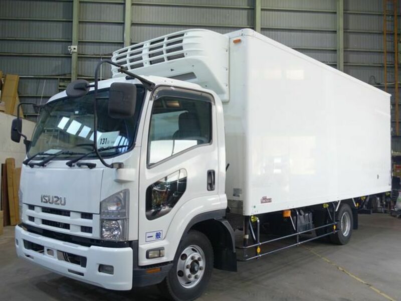 ISUZU　FORWARD