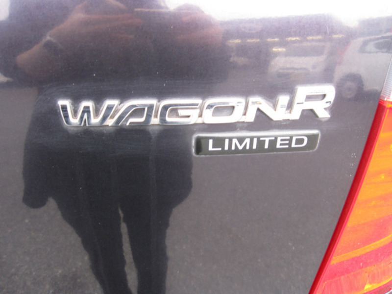 WAGON R-17