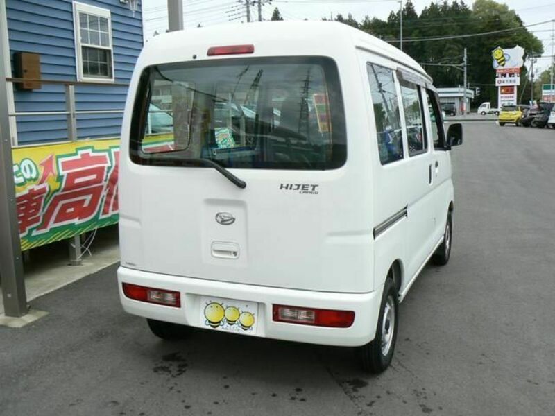 HIJET CARGO-2