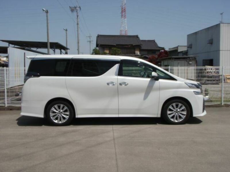 VELLFIRE-7