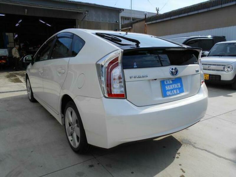 PRIUS-5