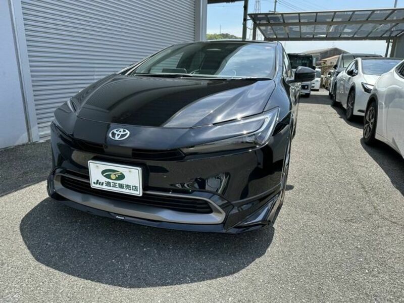 TOYOTA　PRIUS