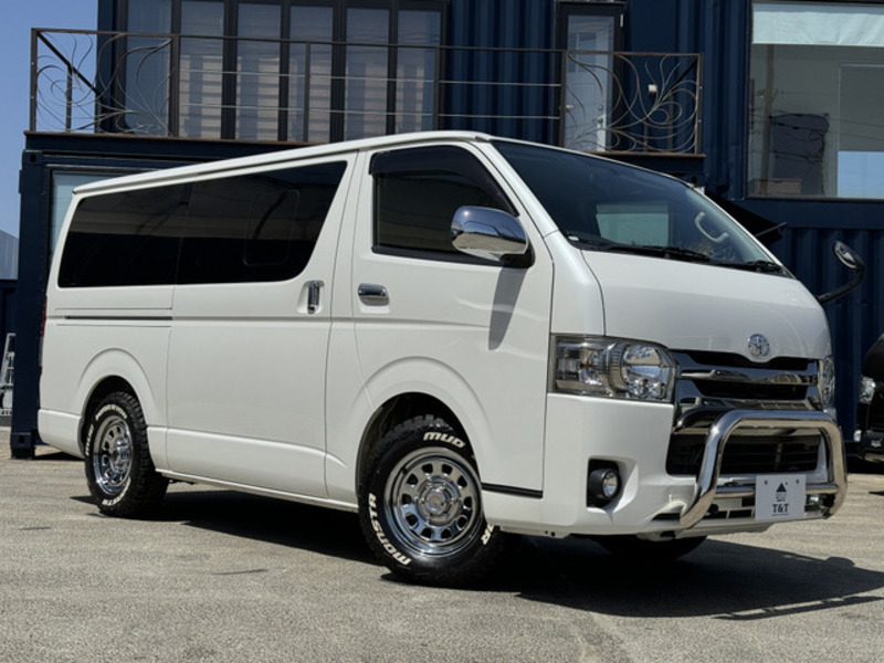 HIACE VAN