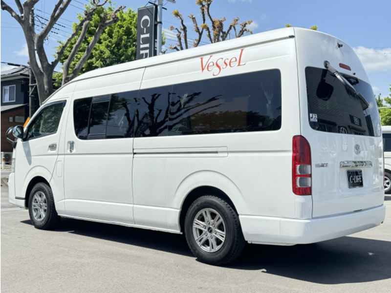 HIACE VAN-12