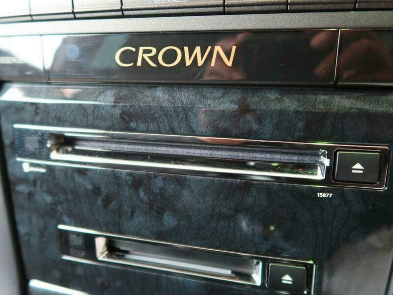 CROWN