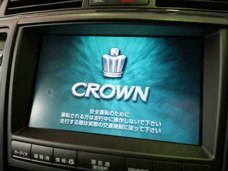 CROWN