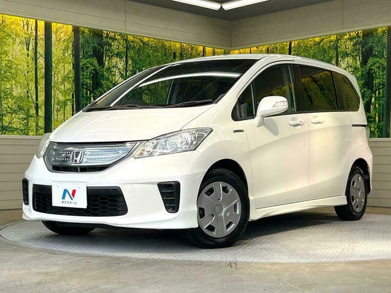 HONDA　FREED HYBRID