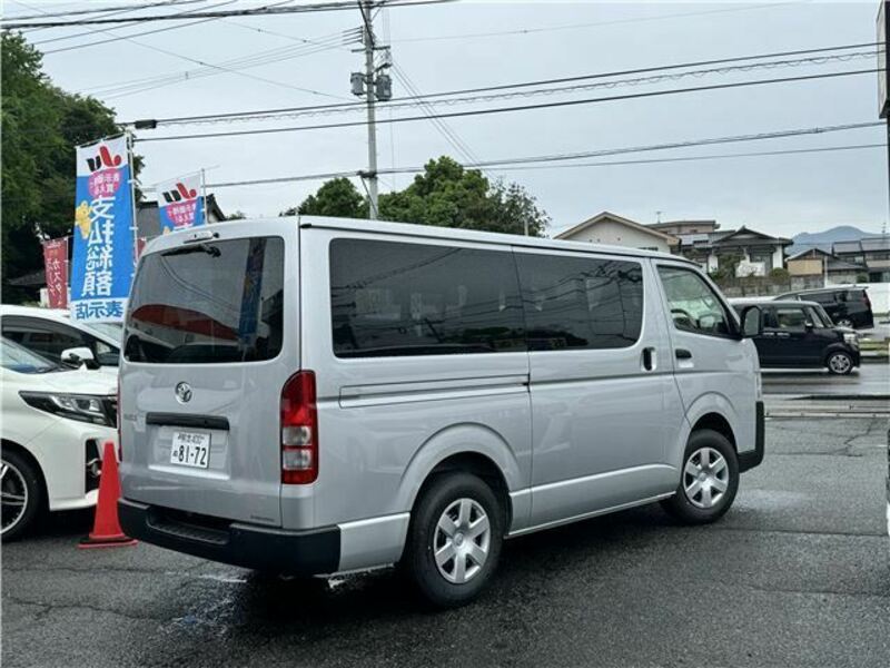 HIACE VAN-4