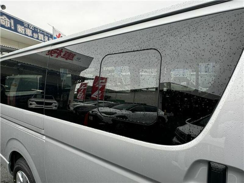 HIACE VAN-8
