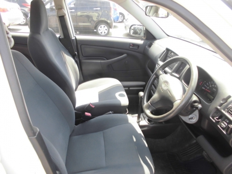 PROBOX VAN