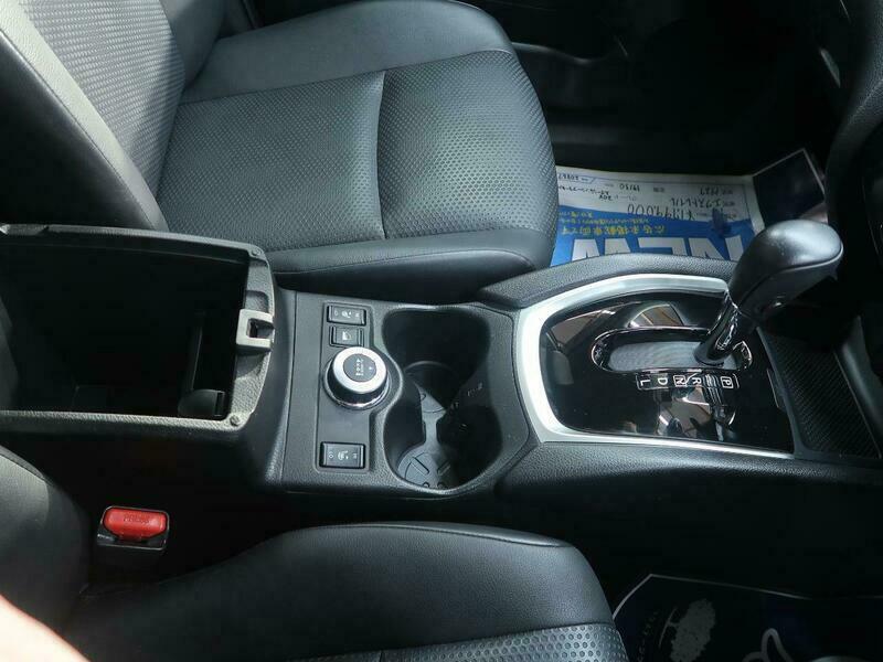 X-TRAIL