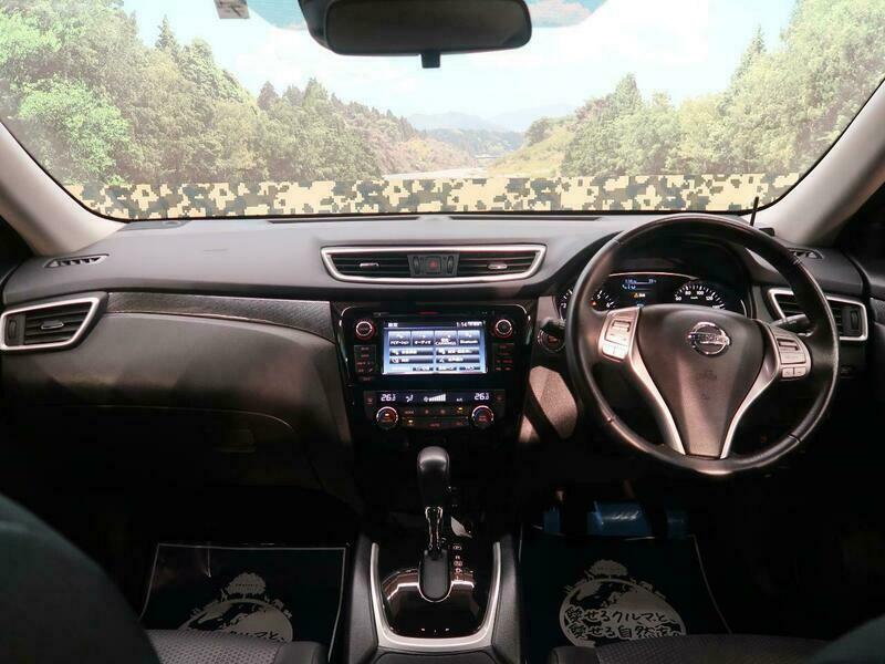 X-TRAIL
