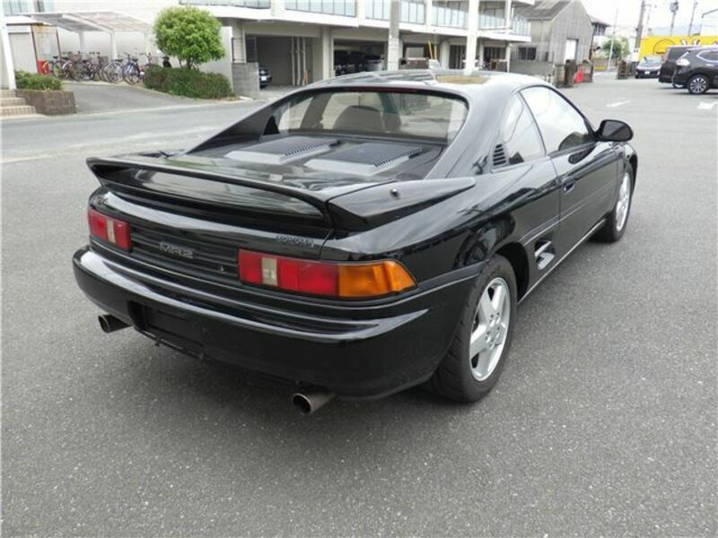 MR2-3