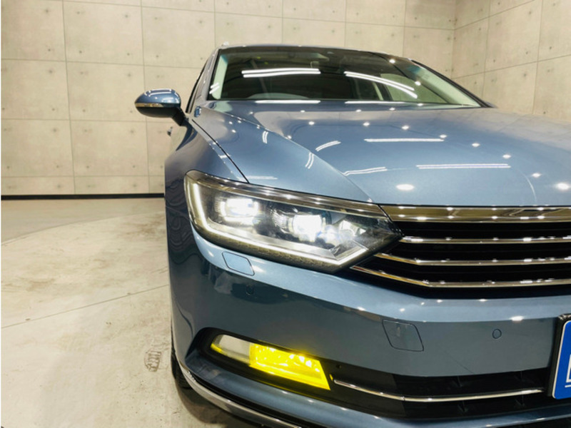 PASSAT VARIANT