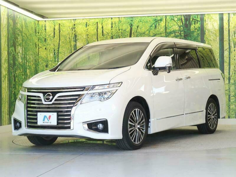 nissan elgrand te52