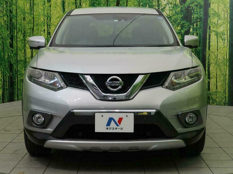 X-TRAIL