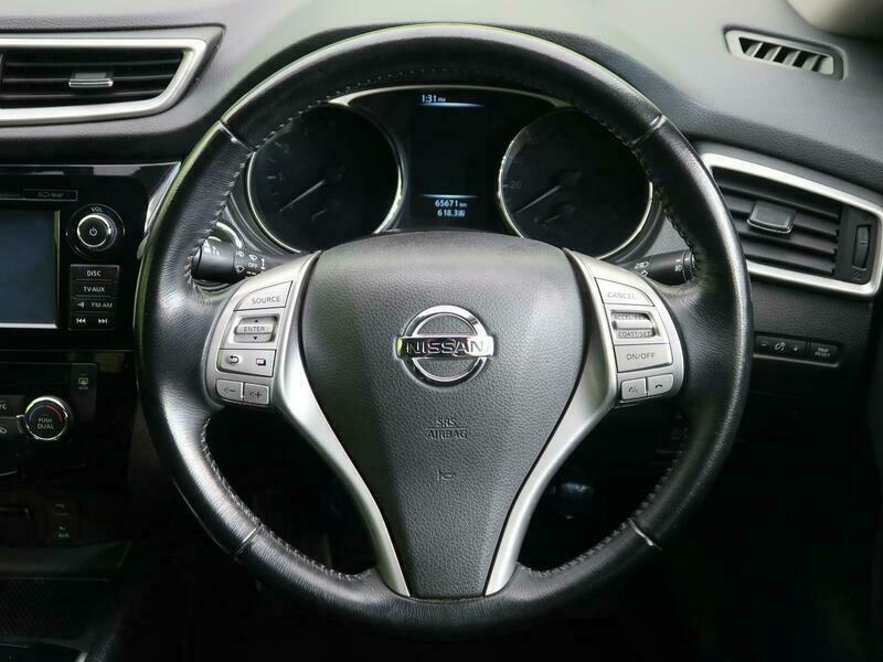 X-TRAIL