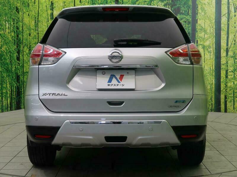 X-TRAIL