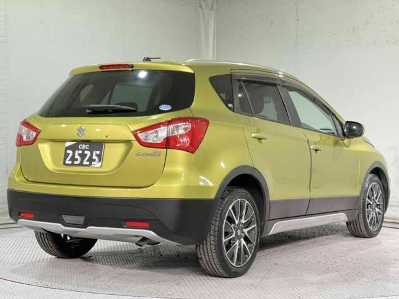 SX4 S-CROSS-4