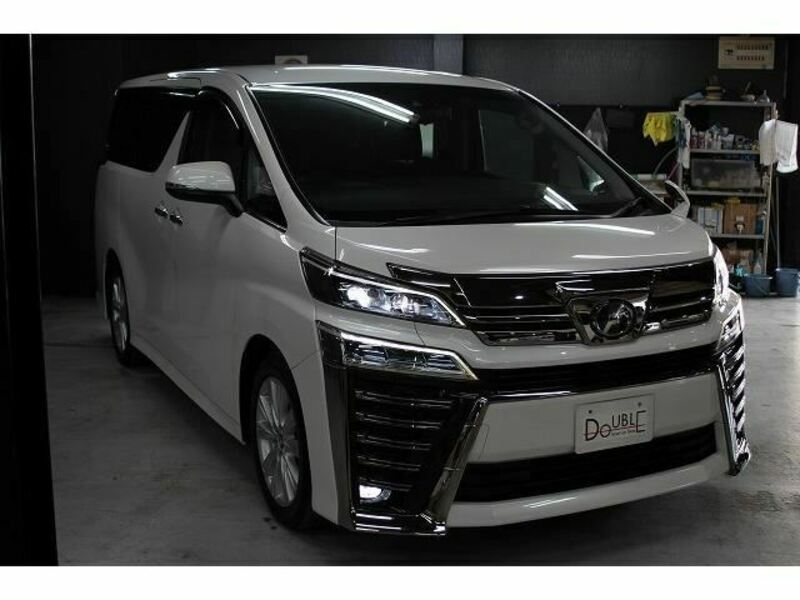 VELLFIRE-42