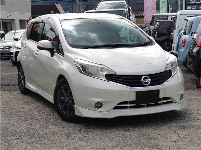 NISSAN　NOTE