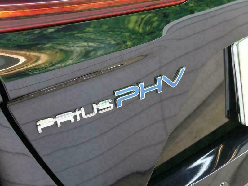 PRIUS PHV