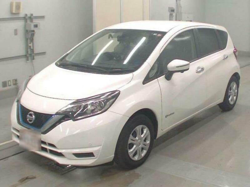 NISSAN　NOTE