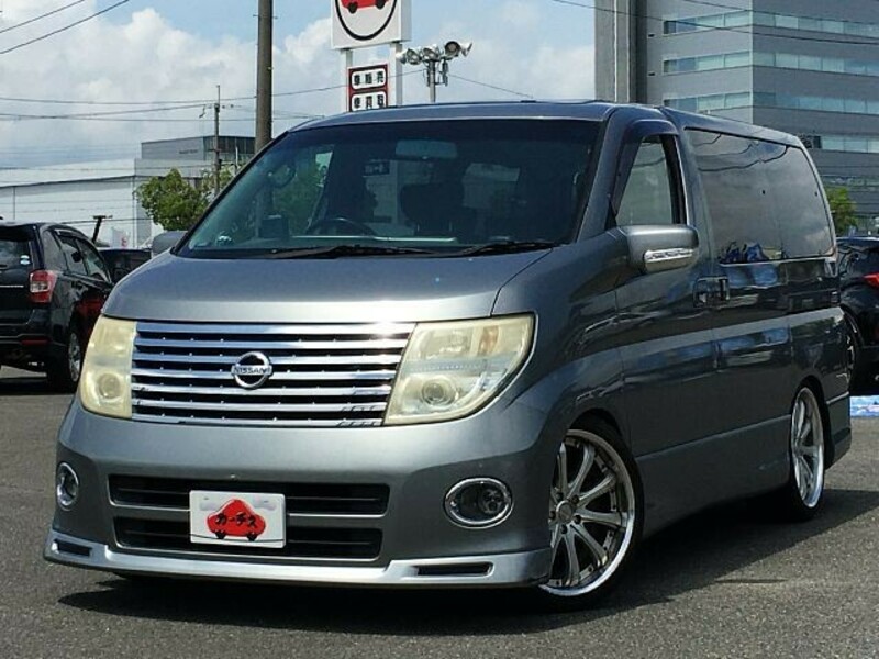 2005 nissan elgrand e51