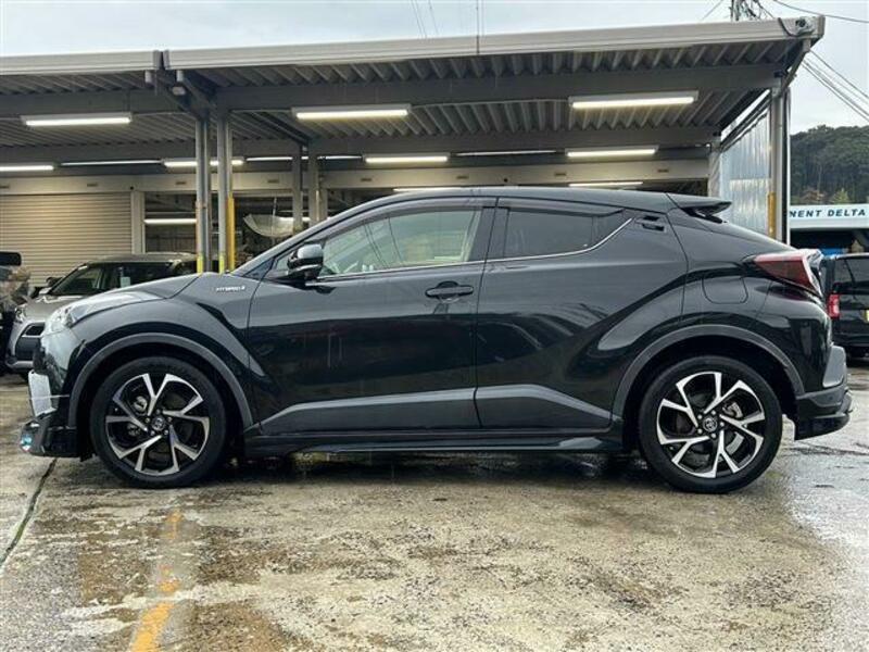 C-HR-4